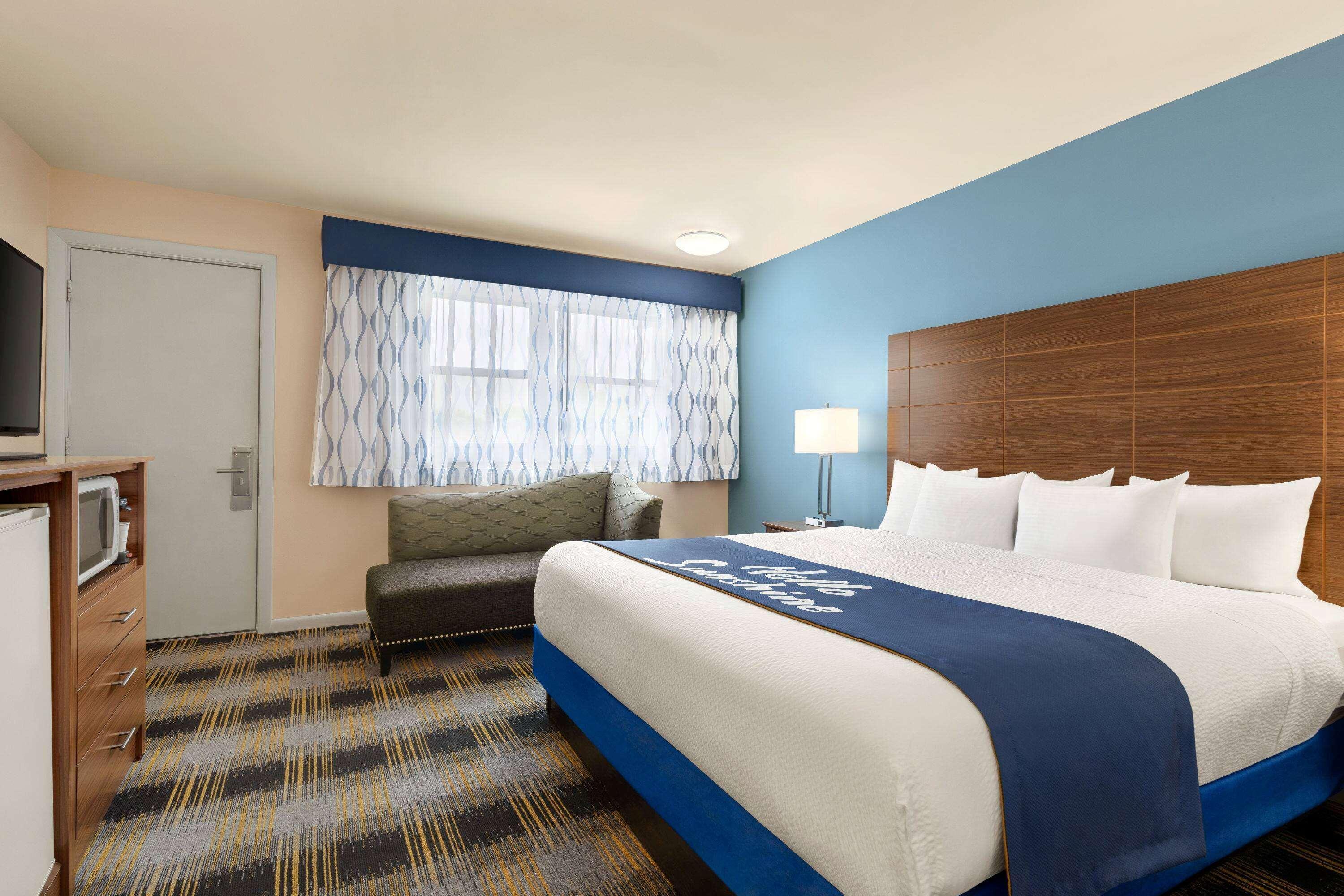 Days Inn By Wyndham Middletown/Newport Area מראה חיצוני תמונה